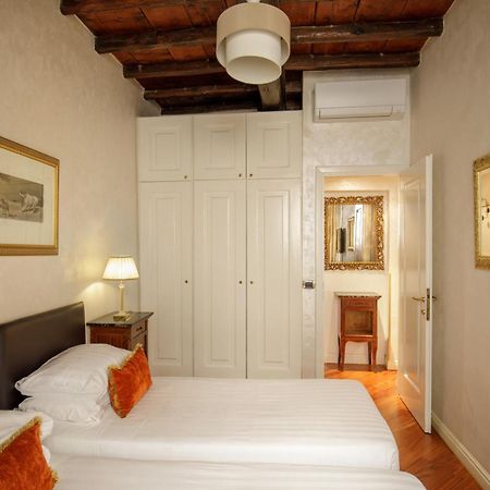 Condotti Corner Apartment Piazza Di Spagna روما المظهر الخارجي الصورة